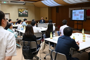 写真:勉強会の様子