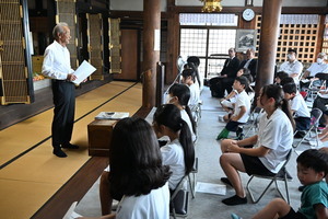写真:座談会の様子