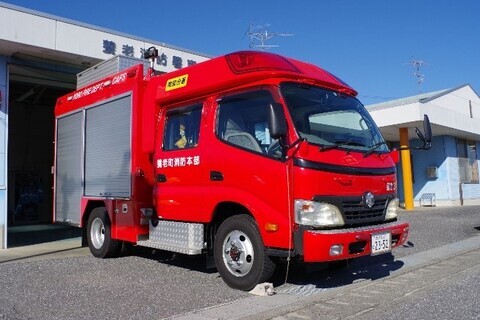 写真：消防ポンプ車（養老3）