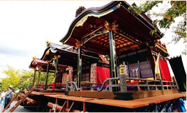 写真：高田まつり　山車